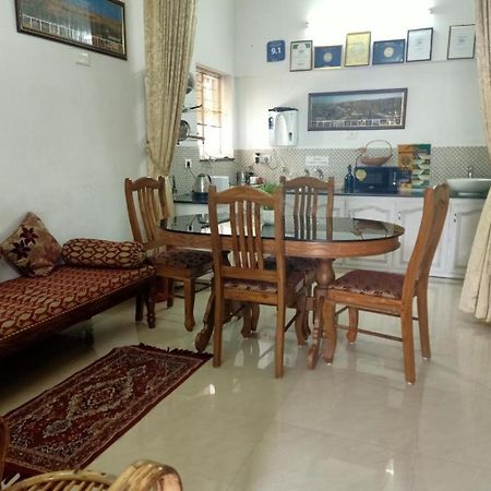 Aaron'S Homestay Kochi Zewnętrze zdjęcie